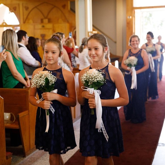 Meet your Posher, Nicole - Picture 1 of 1